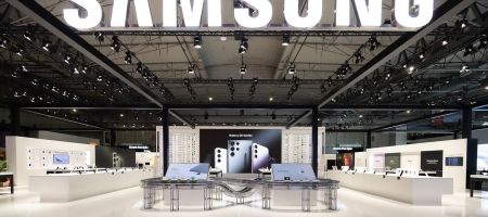 Samsung je također bio dio Qualcommovog izložbenog prostora (Hall3, 3E10) gdje su posjetitelji mogli provjeriti vodeću izvedbu Galaxy S23 Ultra, s potpuno novom Snapdragon 8 Gen 2 mobilnom platformom za Galaxy uređaje